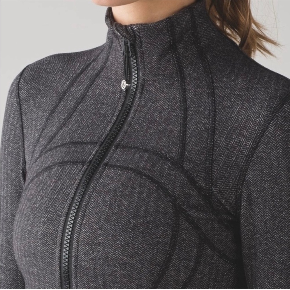 Lululemon jacket - Picture 3 of 7